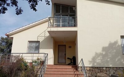 Casa en venta en C/ Mahon, Ituero y Lama