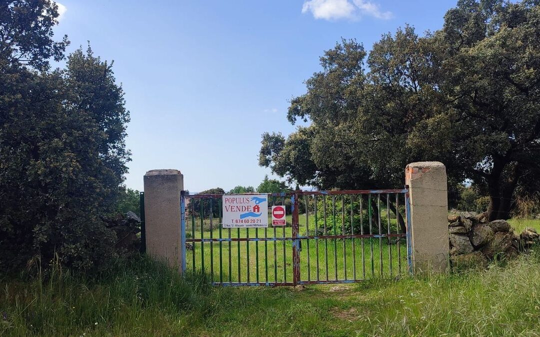 Terreno en venta en C/ Ribera de los Molinos