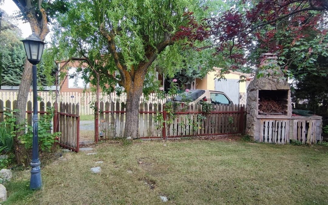 Chalet adosado en venta en C/ El Sauce, Ituero y Lama